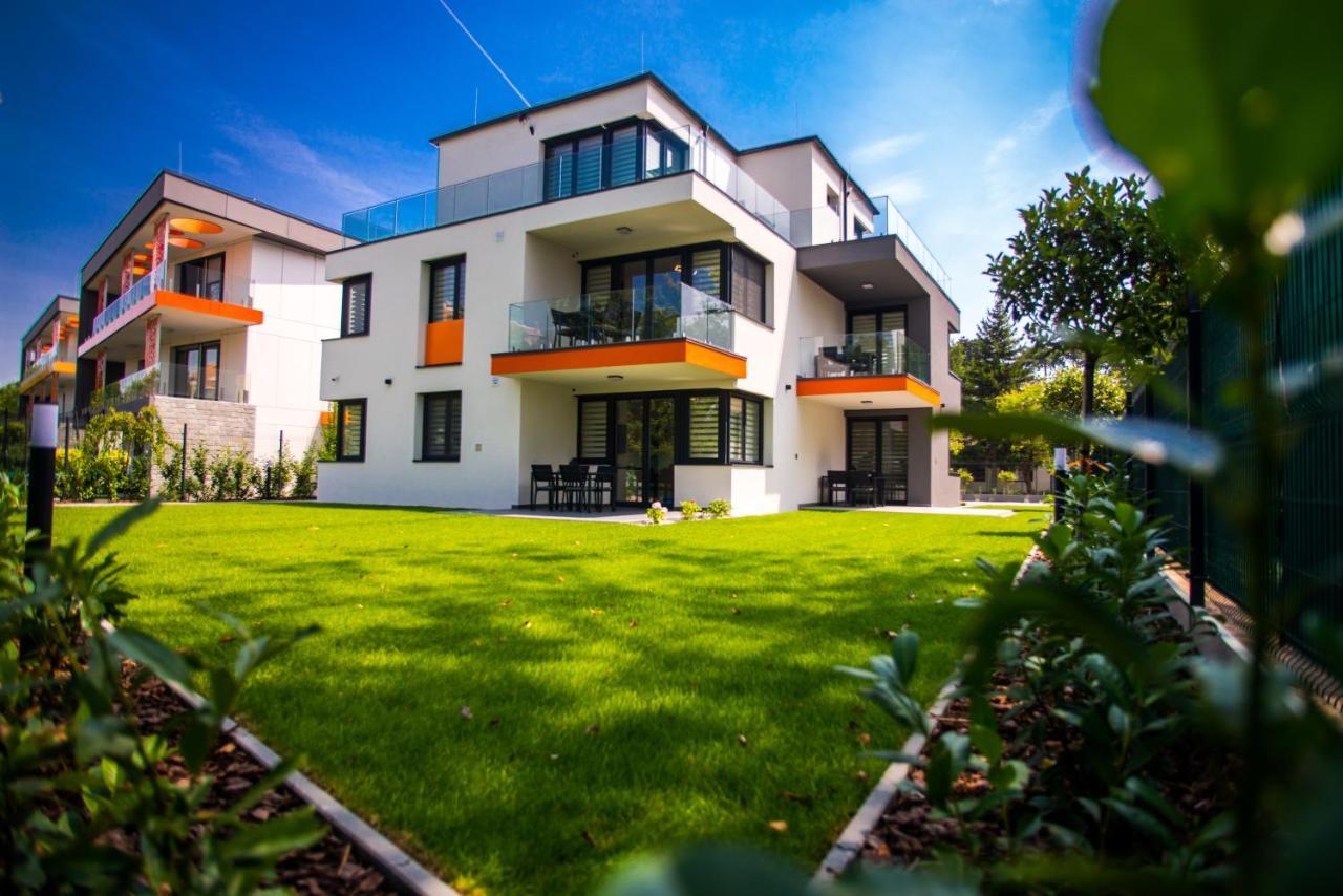 Villa Linett Siófok Exteriör bild