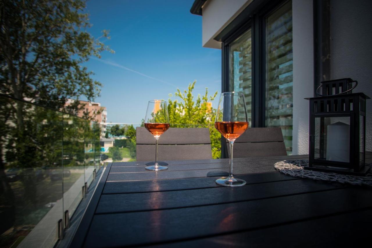 Villa Linett Siófok Exteriör bild
