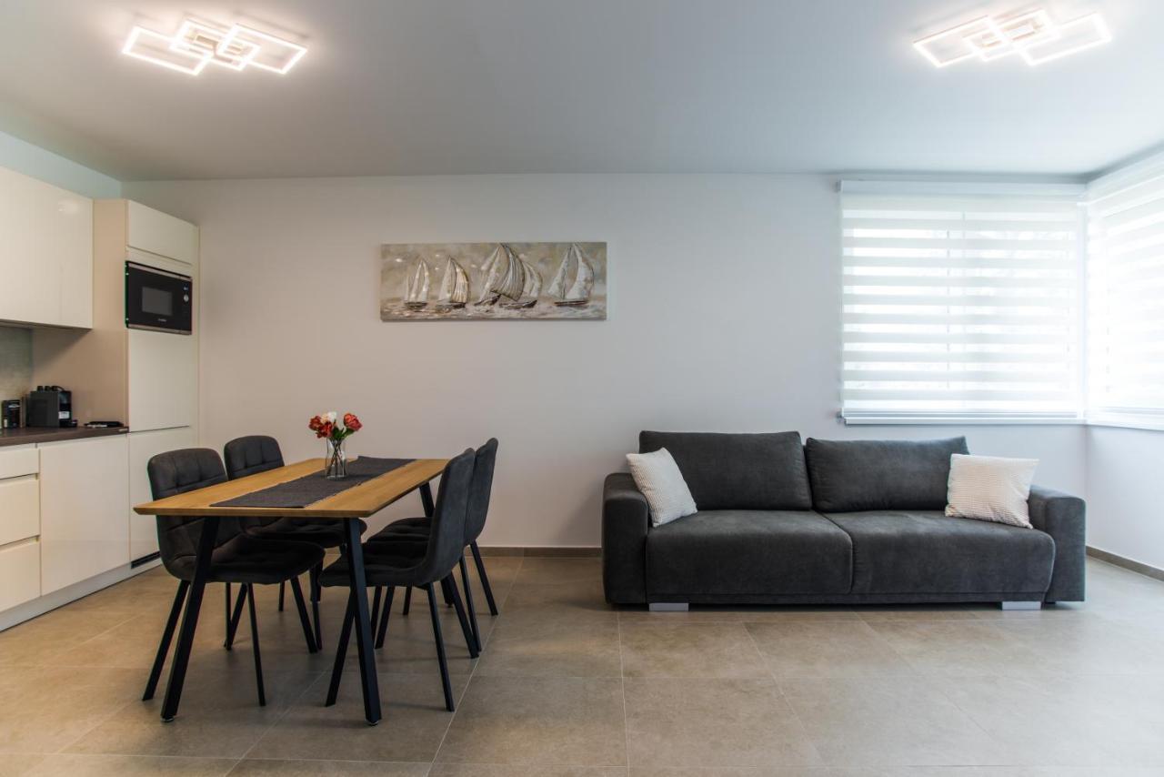 Villa Linett Siófok Exteriör bild